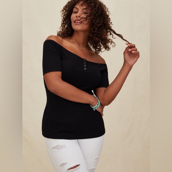 Torrid Ribbed Off-Shoulder Henley Tee Black Women Size 4X - Picture 1 of 9